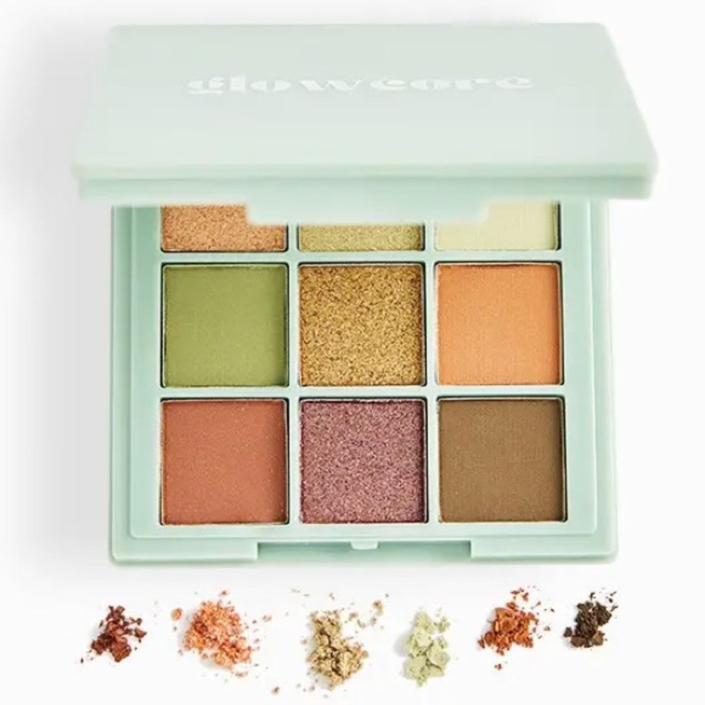 Glowcore Mystic Earth Eyeshadow Palette – 9 Earthy Shades NIB